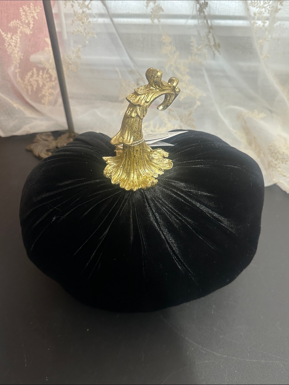 Gilded maple Halloween black velvet pumpkin with gold spider decor - Picture 2 of 3